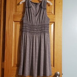 Daisy Fuentes casual dress